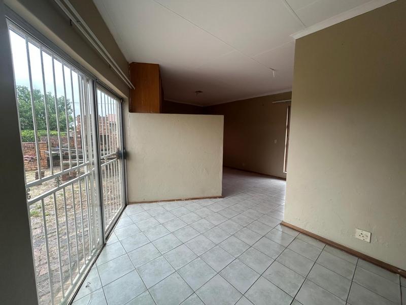 4 Bedroom Property for Sale in Vaalpark Free State